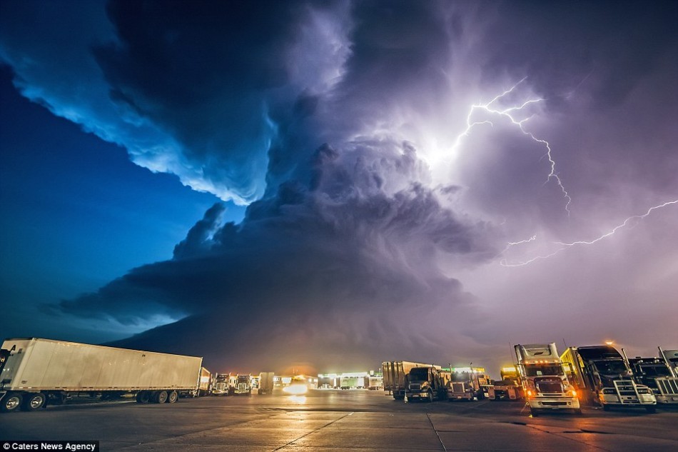 戶外led顯示屏怎么預防雷擊？ Led戶外屏預防雷擊的相關措施