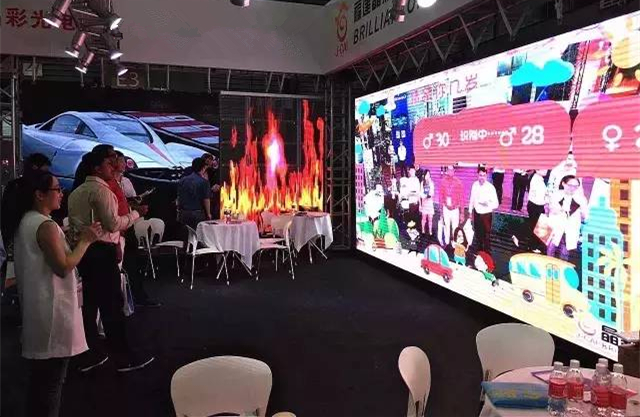 led顯示屏人屏互動(dòng)方式之一人臉識別