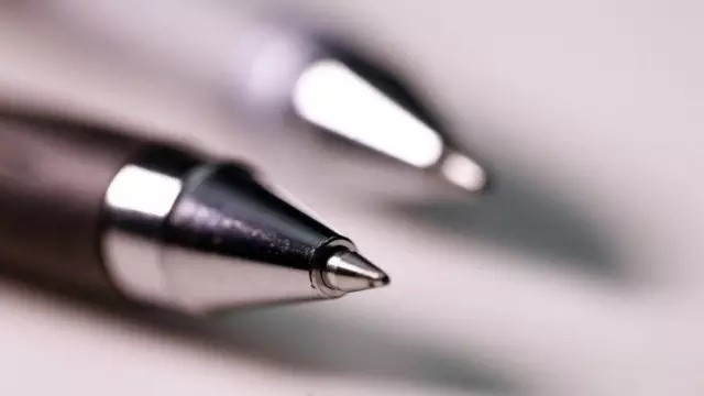 中國終于造出圓珠筆頭??！LED顯示屏生產(chǎn)設(shè)備為何仍以進(jìn)口為榮？